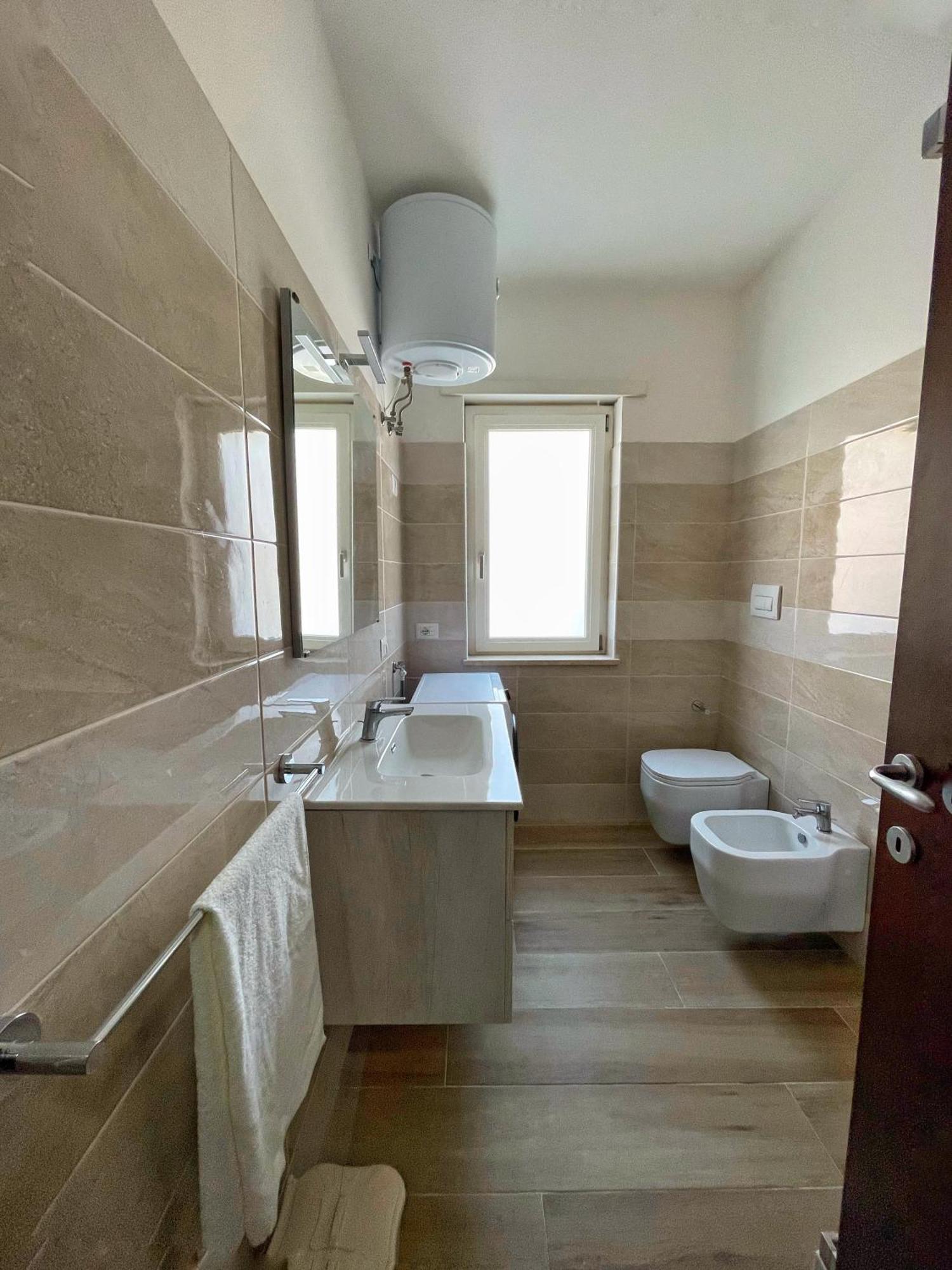 Hyele Accommodation Experience Casal Velino Exterior foto